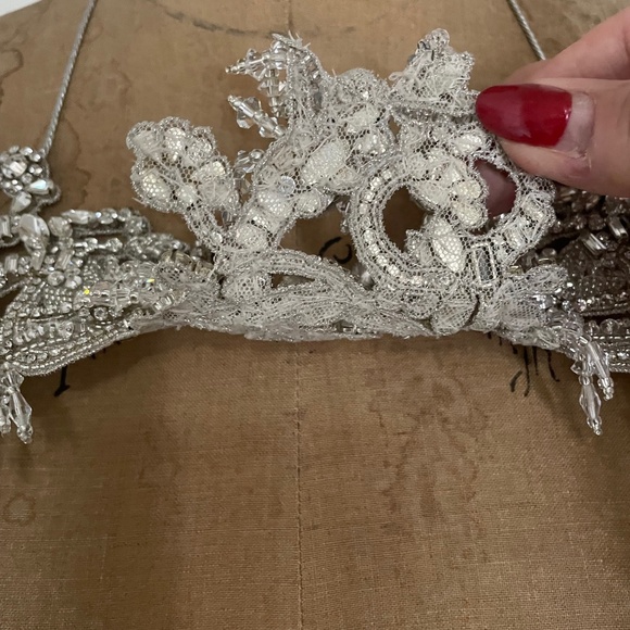 RHINESTONE STATEMENT PIECE NECKLACE ADJUSTABLE LENGTH FROM NORMAL KAMALI WEBSITE - Picture 3 of 3